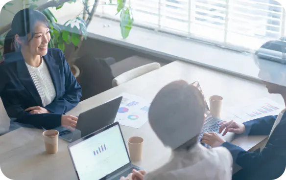 <span>初回ヒアリング</span><span>（無料・30〜60分）</span>